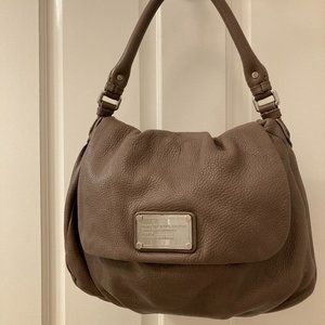 Marc by Marc Jacobs Shoulder & Crossbody Handbag in Taupe Pebble Leather